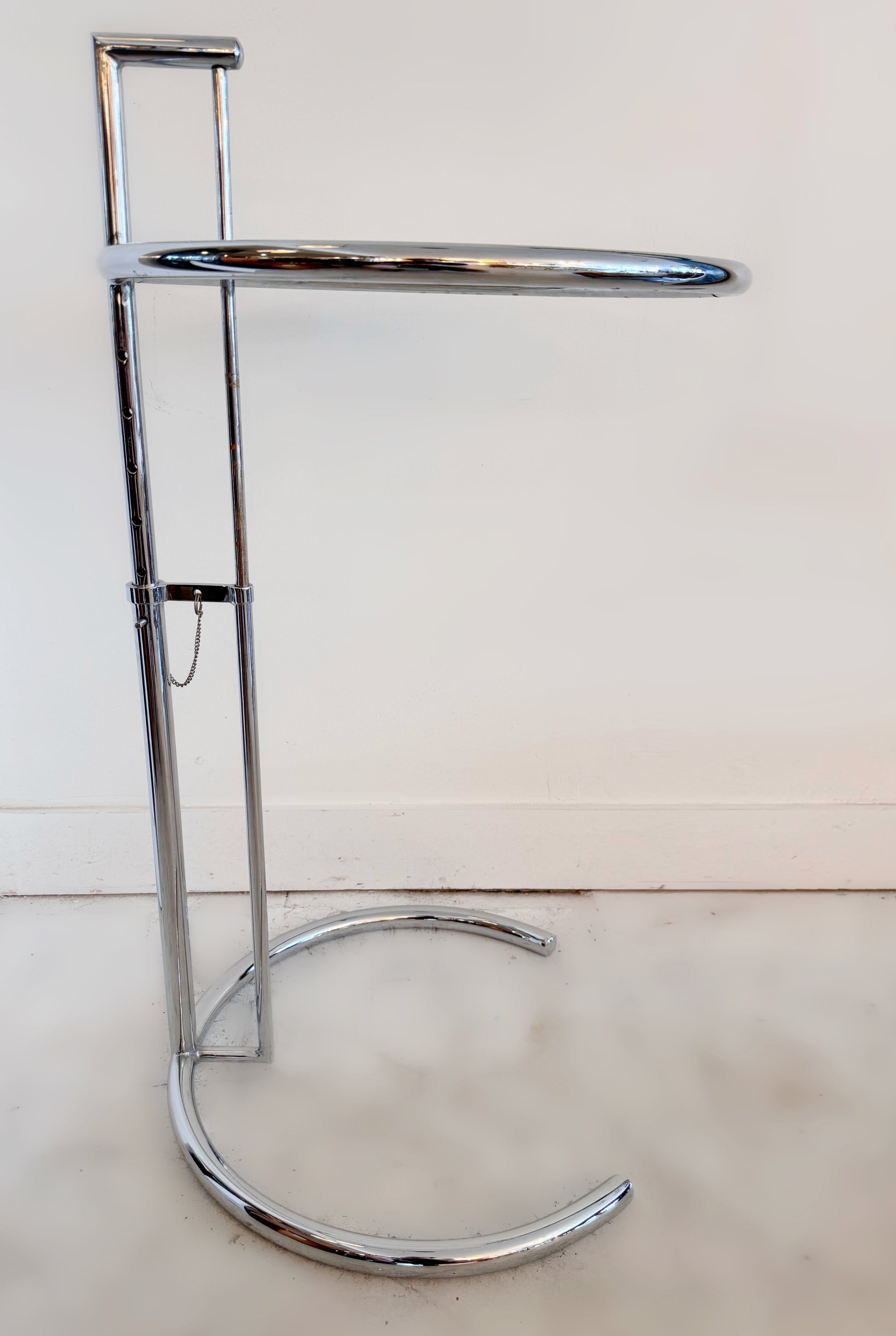 Adjustable glass and chrome E1027 side table by Eileen Gray for Habitat, 1980 image 4