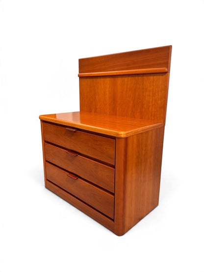 Vintage Hülsta cherry wood chest of drawers / bedside tables