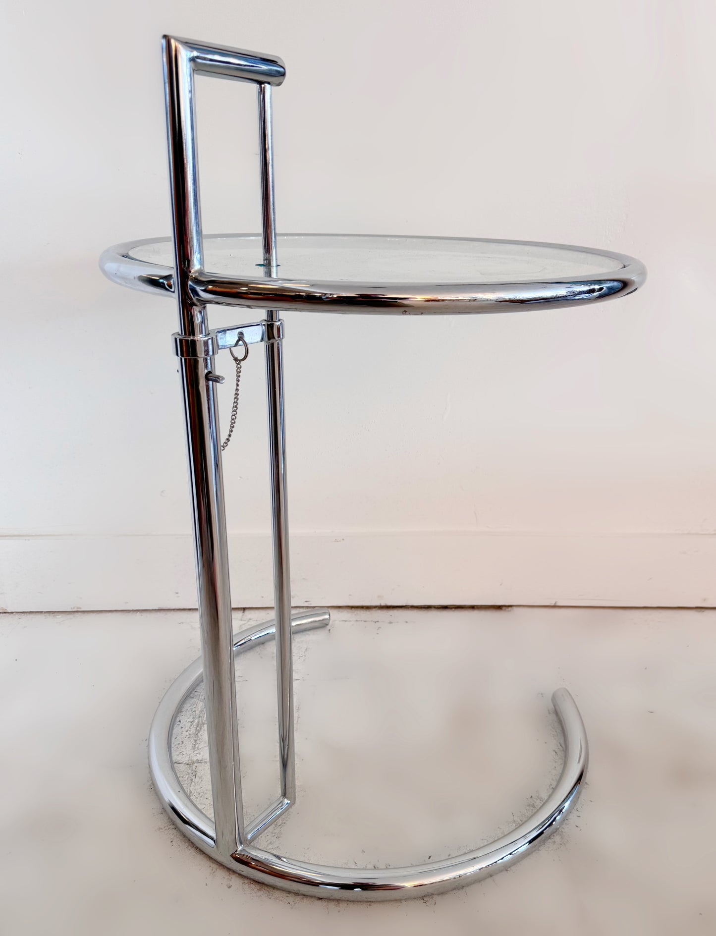 Adjustable glass and chrome E1027 side table by Eileen Gray for Habitat, 1980 image 3