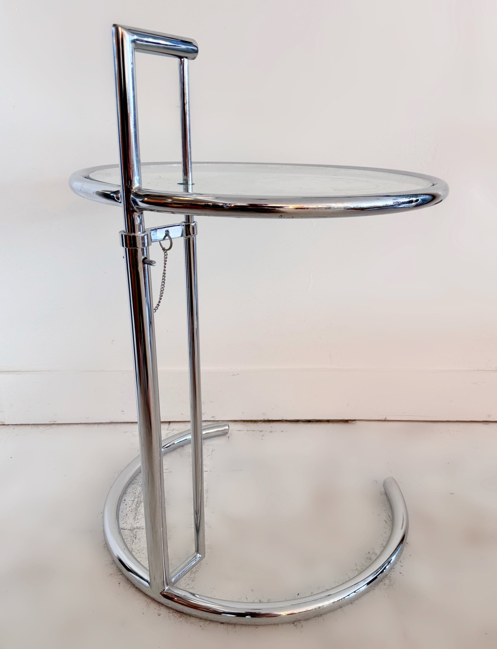 Adjustable glass and chrome E1027 side table by Eileen Gray for Habitat, 1980 image 3